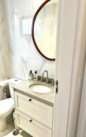 Apartamento à venda com 78m², 2 quartos e 1 vaga Apartamento à venda com 78m², 2 quartos e 1 vagaBanheiro 2