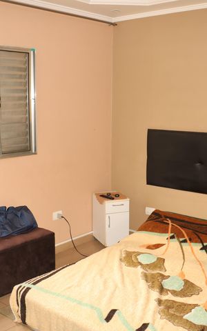 Casa à venda com 150m², 5 quartos e 6 vagasCasa 2 - Suíte