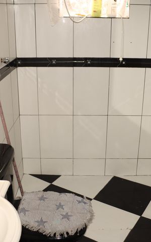 Casa à venda com 150m², 5 quartos e 6 vagasCasa 2 - Banheiro