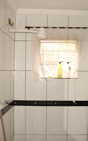 Casa à venda com 150m², 5 quartos e 6 vagasCasa 2 - Banheiro