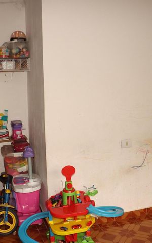 Casa à venda com 150m², 5 quartos e 6 vagasCasa 3 - Sala