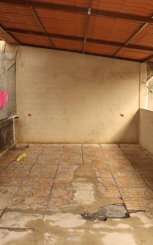 Casa à venda com 150m², 5 quartos e 6 vagasCasa 3 - Varanda