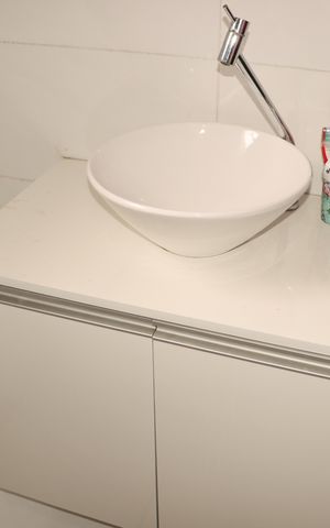 Casa à venda com 150m², 5 quartos e 6 vagasCasa 3 - Banheiro Suíte