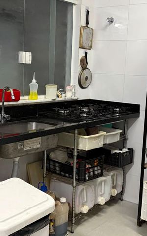 Casa para alugar com 150m², 2 quartos e 2 vagas Casa para alugar com 150m², 2 quartos e 2 vagasCozinha e Área de Serviço