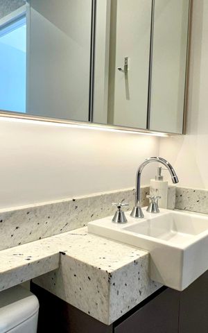 Apartamento à venda com 40m², 2 quartos e 1 vaga Apartamento à venda com 40m², 2 quartos e 1 vagaBanheiro
