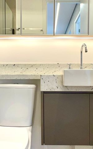 Apartamento à venda com 40m², 2 quartos e 1 vaga Apartamento à venda com 40m², 2 quartos e 1 vagaBanheiro