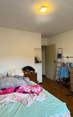 Casa à venda com 160m², 3 quartos e 3 vagas Casa à venda com 160m², 3 quartos e 3 vagasQuarto 1