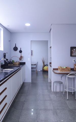 Apartamento à venda com 130m², 3 quartos e 3 vagas
