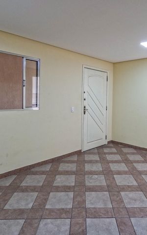 Casa para alugar com 300m², 4 quartos e 8 vagas Casa para alugar com 300m², 4 quartos e 8 vagasSala de Jantar