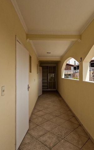 Casa para alugar com 300m², 4 quartos e 8 vagas Casa para alugar com 300m², 4 quartos e 8 vagasSacada 4