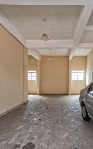 Casa para alugar com 300m², 4 quartos e 8 vagas Casa para alugar com 300m², 4 quartos e 8 vagasGaragem