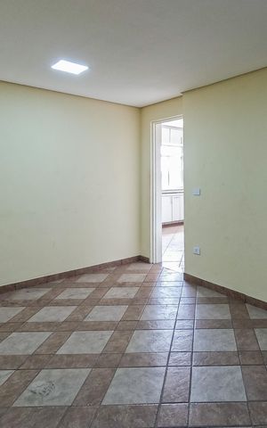 Casa para alugar com 300m², 4 quartos e 8 vagas Casa para alugar com 300m², 4 quartos e 8 vagasSala de Jantar