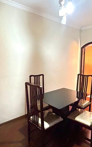 Casa à venda com 211m², 4 quartos e 2 vagas Casa à venda com 211m², 4 quartos e 2 vagasCopa