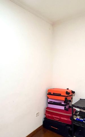 Casa à venda com 211m², 4 quartos e 2 vagas Casa à venda com 211m², 4 quartos e 2 vagasQuarto 4
