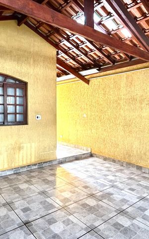 Casa à venda com 211m², 4 quartos e 2 vagas Casa à venda com 211m², 4 quartos e 2 vagasGaragem