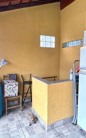 Casa à venda com 211m², 4 quartos e 2 vagas Casa à venda com 211m², 4 quartos e 2 vagasÁrea de Serviço e Churrasqueira