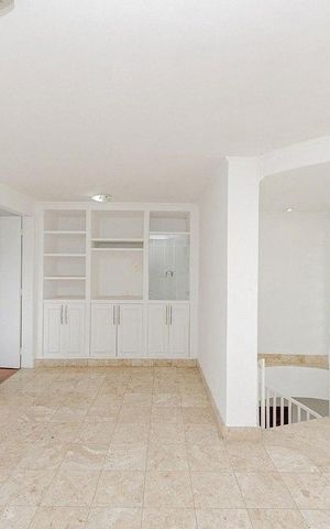 Apartamento à venda com 119m², 4 quartos e 2 vagas