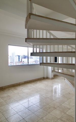 Apartamento à venda com 119m², 4 quartos e 2 vagas