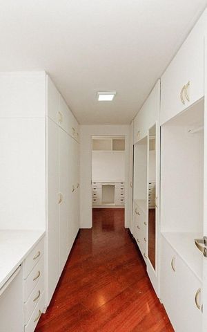 Apartamento à venda com 119m², 4 quartos e 2 vagas