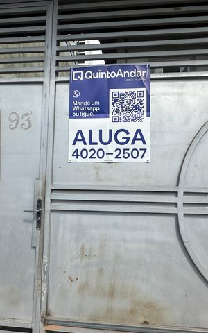 Casa para alugar com 40m², 1 quarto e sem vaga Casa para alugar com 40m², 1 quarto e sem vagaFachada