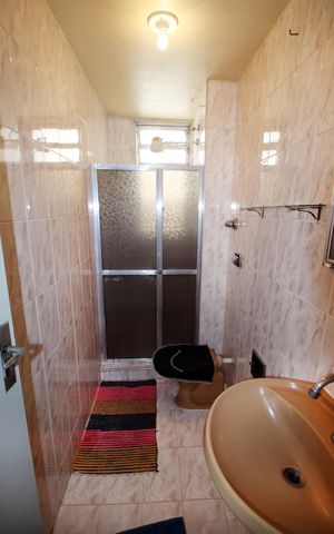 Apartamento para alugar com 50m², 2 quartos e 2 vagasBanheiro