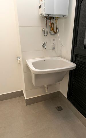 Apartamento para alugar com 98m², 3 quartos e 2 vagasÁREA DE SERVIÇO