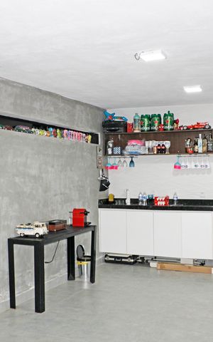 Casa à venda com 168m², 3 quartos e 3 vagasGaragem 1