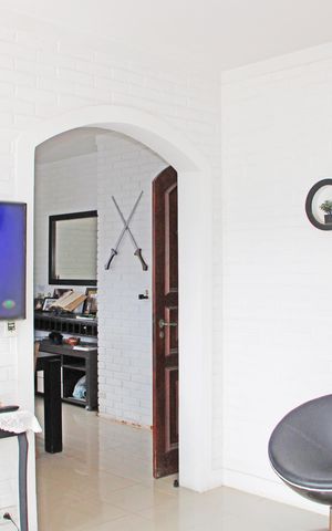 Casa à venda com 168m², 3 quartos e 3 vagasSala
