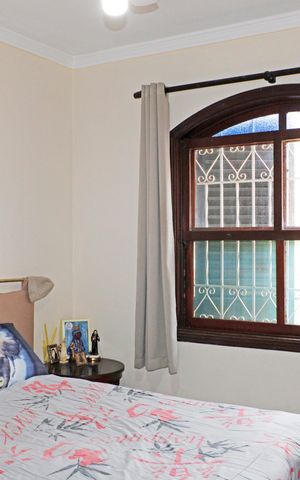Casa à venda com 168m², 3 quartos e 3 vagasSuíte 1