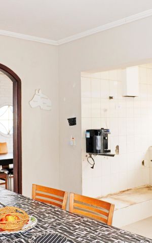 Casa à venda com 168m², 3 quartos e 3 vagasCozinha