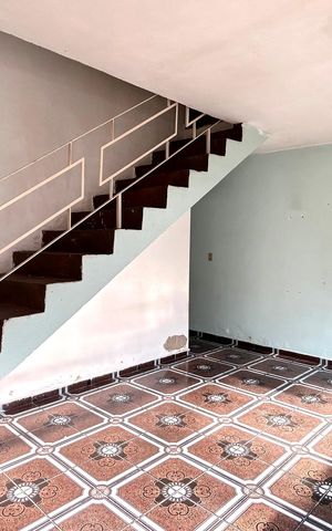 Casa para alugar com 110m², 3 quartos e 2 vagas Casa para alugar com 110m², 3 quartos e 2 vagasSala