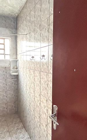 Casa para alugar com 110m², 3 quartos e 2 vagas Casa para alugar com 110m², 3 quartos e 2 vagasBanheiro 1