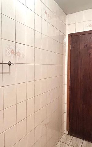 Casa para alugar com 110m², 3 quartos e 2 vagas Casa para alugar com 110m², 3 quartos e 2 vagasBanheiro 2