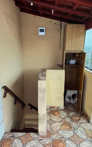 Casa à venda com 180m², 3 quartos e 2 vagas Casa à venda com 180m², 3 quartos e 2 vagasÁrea de Serviço