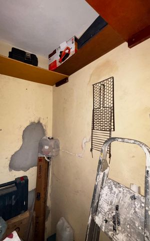 Casa à venda com 180m², 3 quartos e 2 vagas Casa à venda com 180m², 3 quartos e 2 vagasDespensa