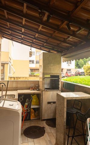 Apartamento à venda com 58m², 2 quartos e 1 vaga Apartamento à venda com 58m², 2 quartos e 1 vagaVaranda