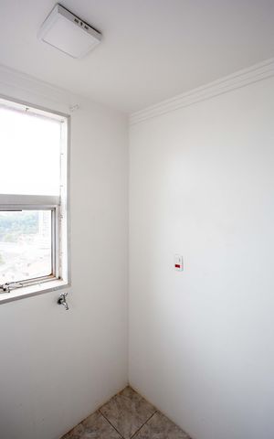 Apartamento à venda com 70m², 2 quartos e 1 vagaÁrea de Serviço