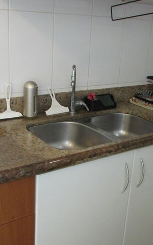 Apartamento à venda com 76m², 2 quartos e 1 vaga