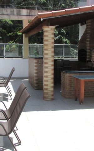 Apartamento à venda com 76m², 2 quartos e 1 vaga