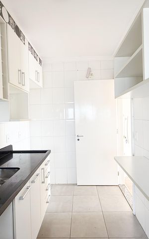 Apartamento para alugar com 87m², 3 quartos e 2 vagas Apartamento para alugar com 87m², 3 quartos e 2 vagasCozinha