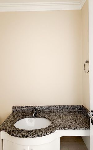 Apartamento para alugar com 87m², 3 quartos e 2 vagas Apartamento para alugar com 87m², 3 quartos e 2 vagasLavabo