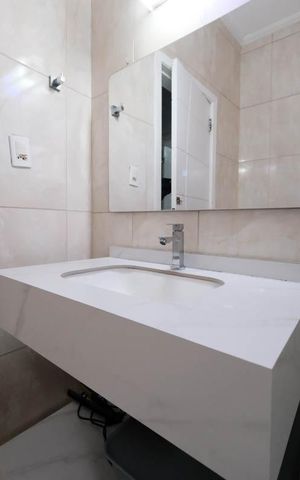 Casa à venda com 309m², 4 quartos e 4 vagasBanheiro