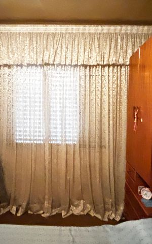 Casa à venda com 300m², 2 quartos e 3 vagas Casa à venda com 300m², 2 quartos e 3 vagasQuarto 2