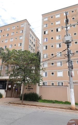 Apartamento para alugar com 44m², 2 quartos e 1 vagaFachado do condomínio