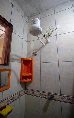 Casa à venda com 150m², 5 quartos e 3 vagasBanheiro 5