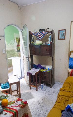 Casa à venda com 150m², 5 quartos e 3 vagasSala 2