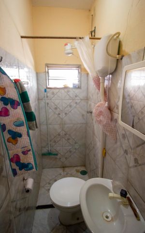 Casa à venda com 150m², 5 quartos e 3 vagasBanheiro 3