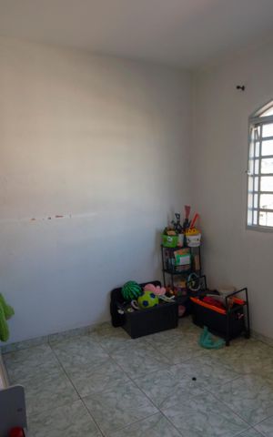 Casa à venda com 150m², 5 quartos e 3 vagasQuarto 2
