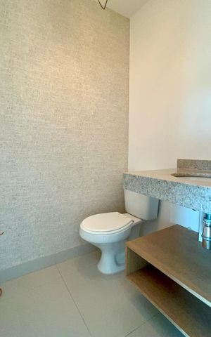 Apartamento para alugar com 118m², 3 quartos e 2 vagas Apartamento para alugar com 118m², 3 quartos e 2 vagasLavabo