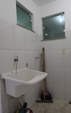 Casa de condomínio à venda com 90m², 3 quartos e 1 vagaÁrea de serviço